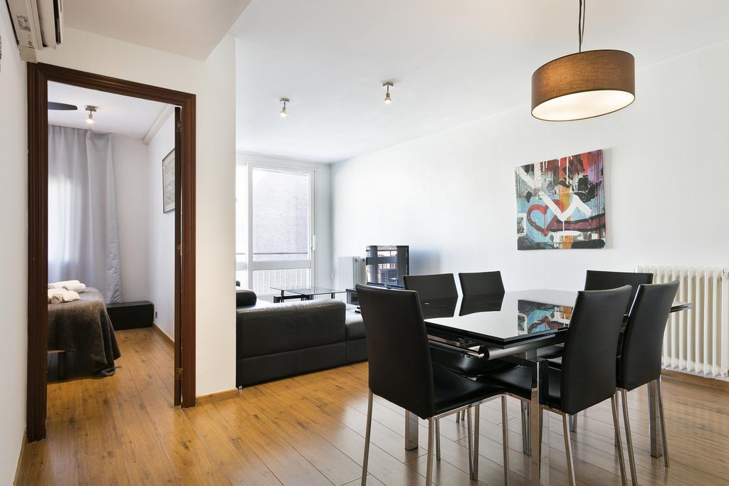 Uma Suites Bruc Barcelona Szoba fotó